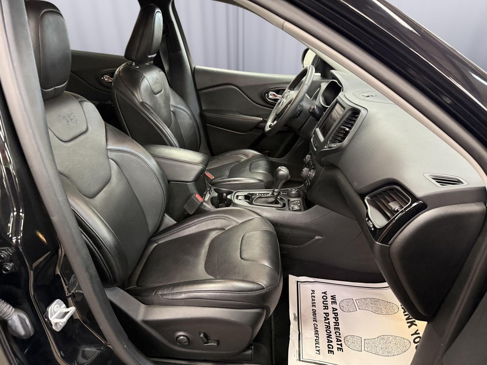 2023 Jeep Cherokee Altitude Lux