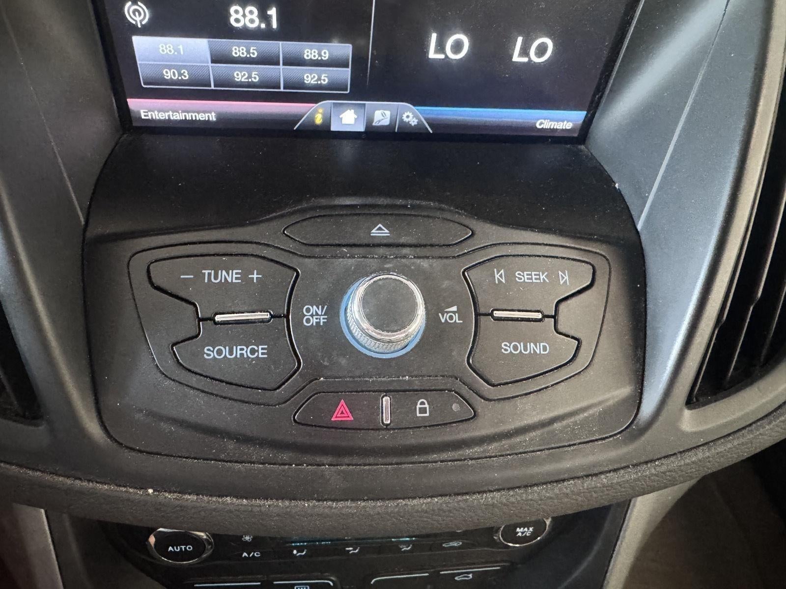 2014 Ford C-Max Hybrid SE