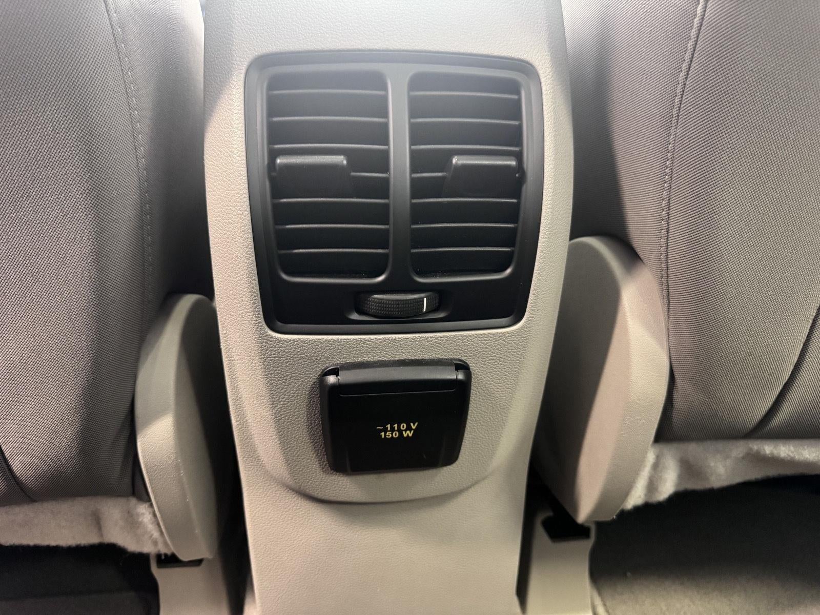 2014 Ford C-Max Hybrid SE
