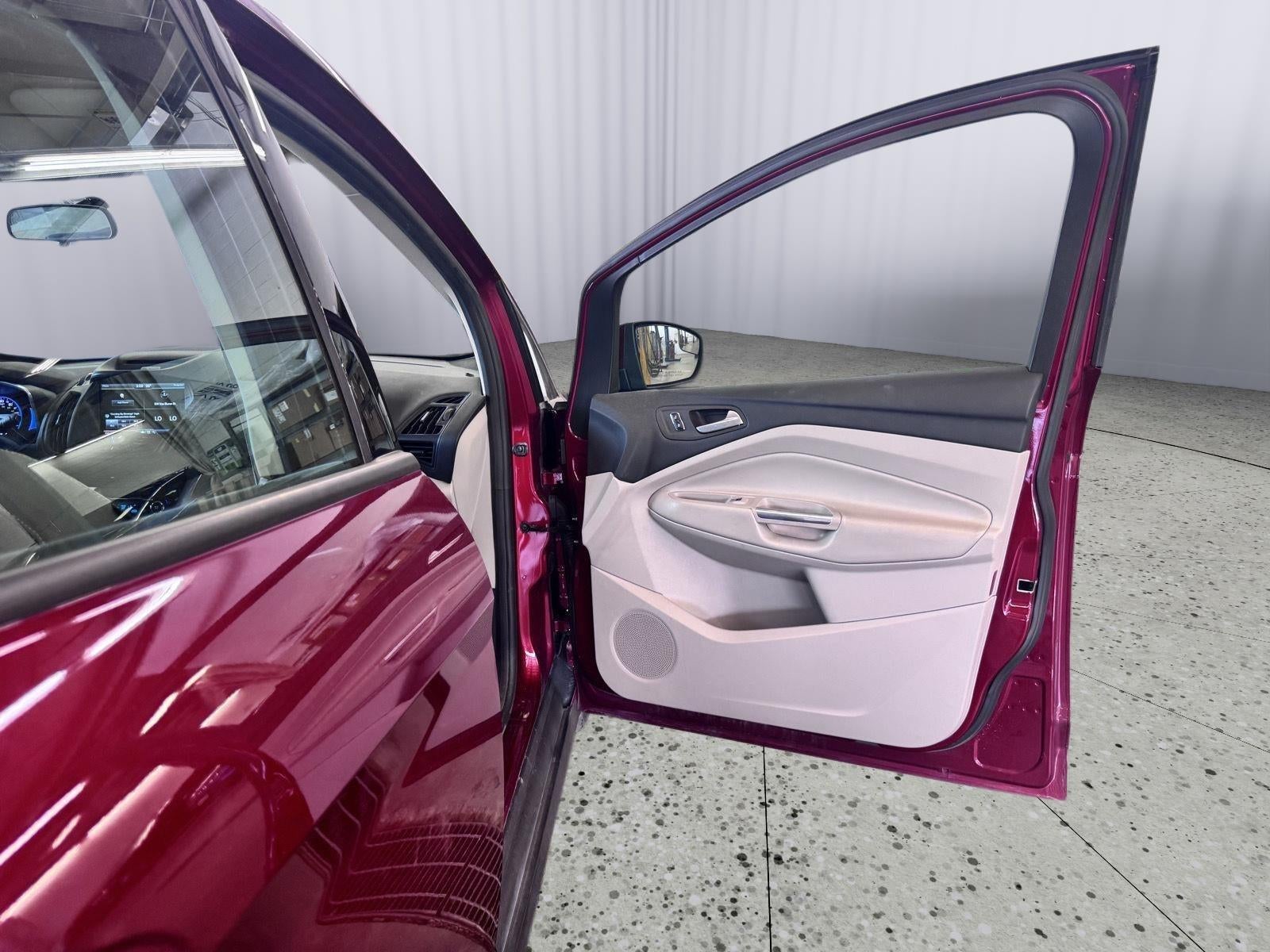 2014 Ford C-Max Hybrid SE