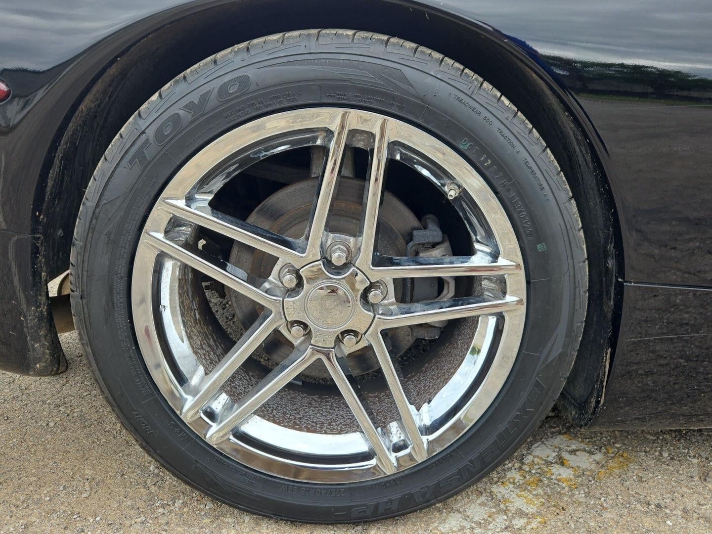 2002 Chevrolet Corvette 2dr Convertible