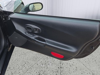 2002 Chevrolet Corvette 2dr Convertible