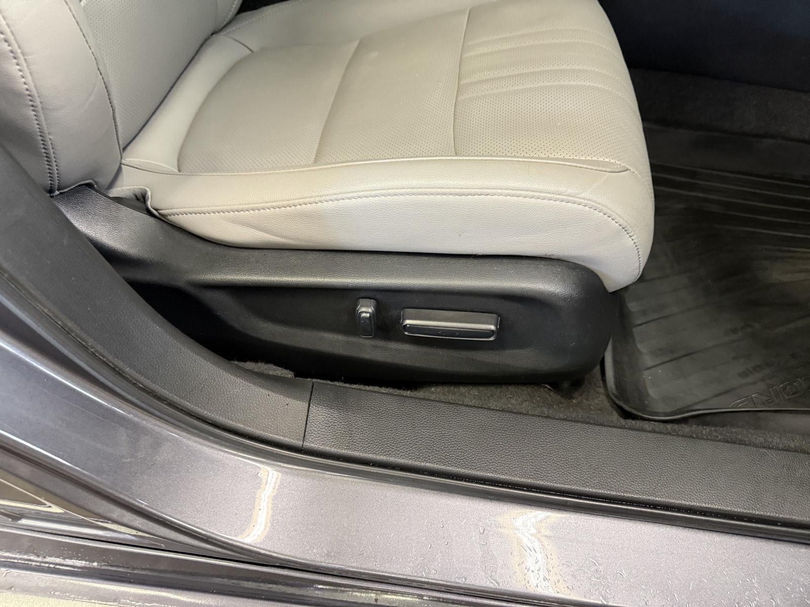 2020 Honda Accord Hybrid Touring