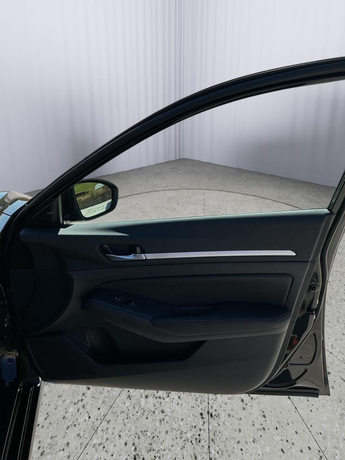2026 Nissan Altima SR