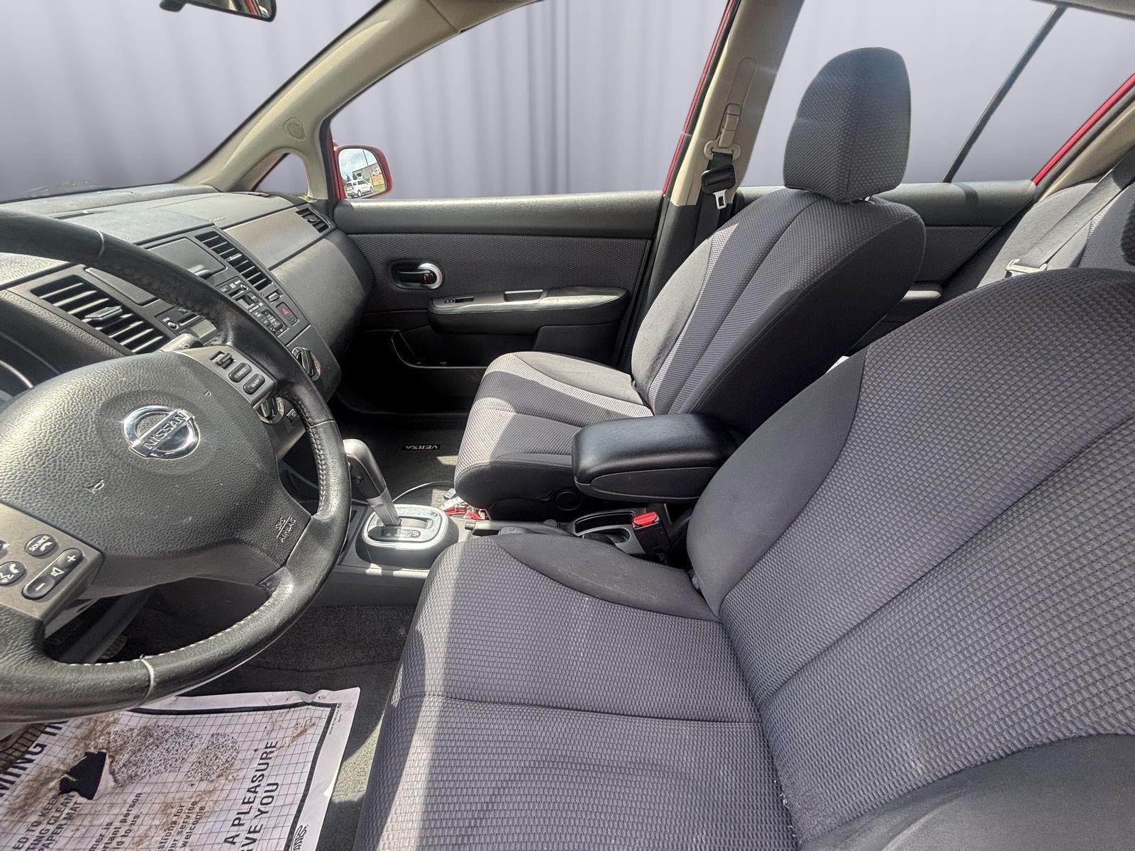 2009 Nissan Versa 1.8 SL