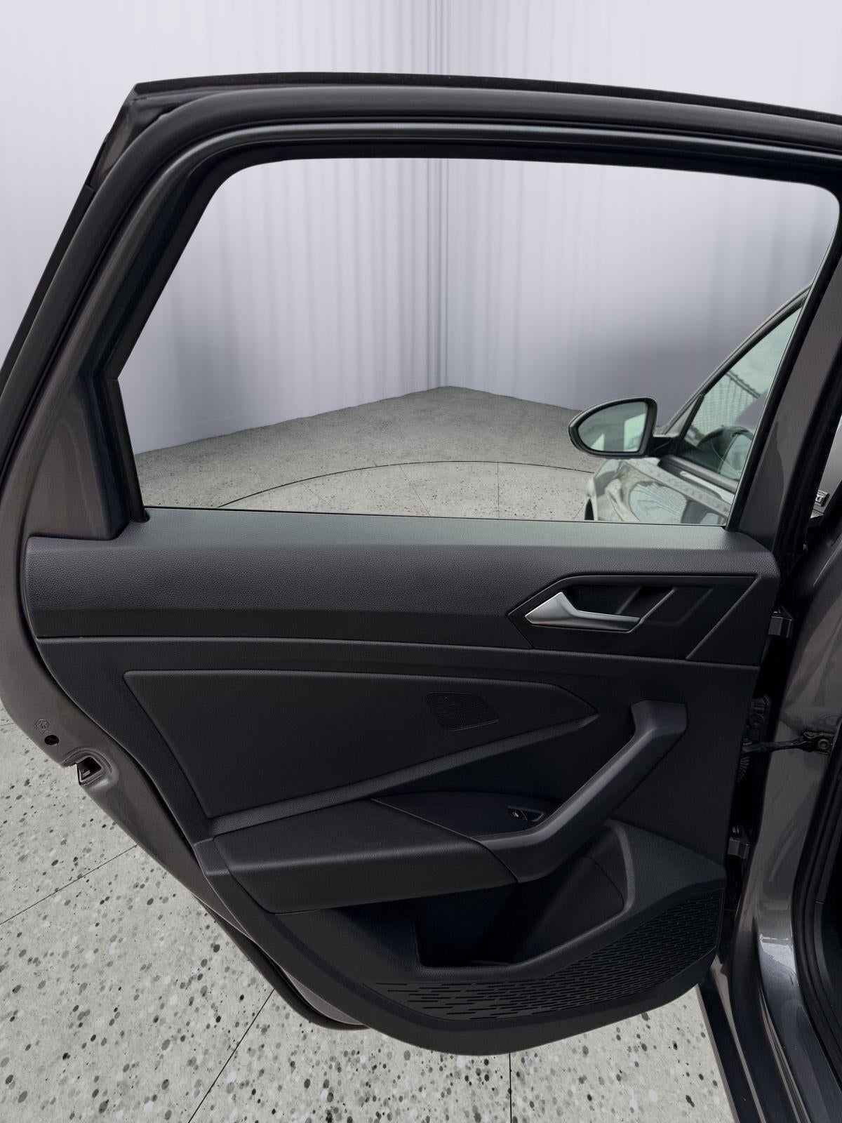 2025 Volkswagen Jetta Sport