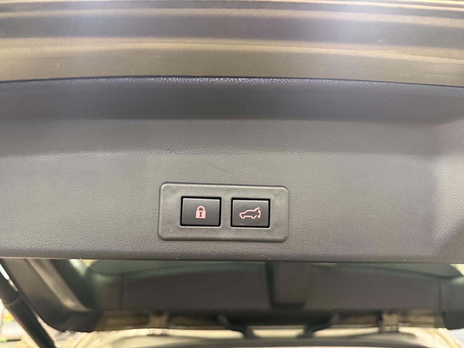 2023 Subaru Ascent Touring