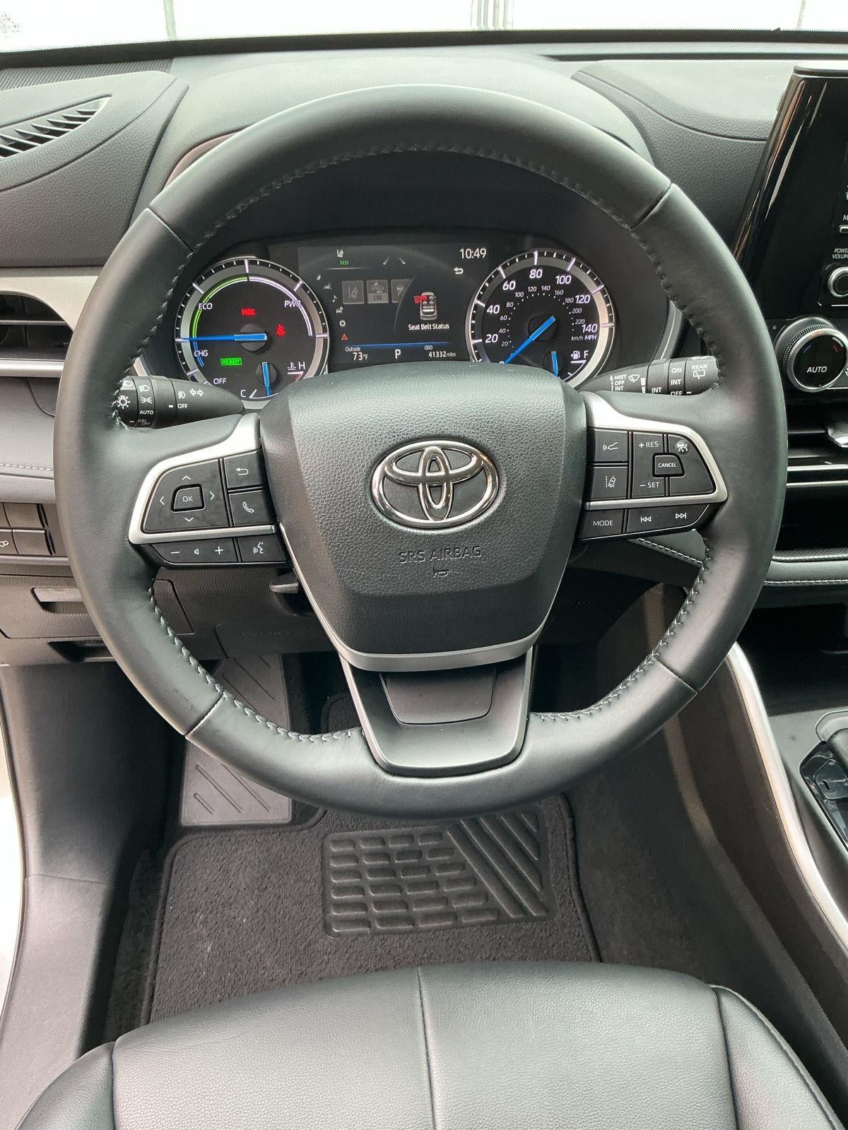 2022 Toyota Highlander Hybrid XLE