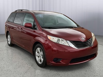 2011 Toyota Sienna LE 7-Passenger