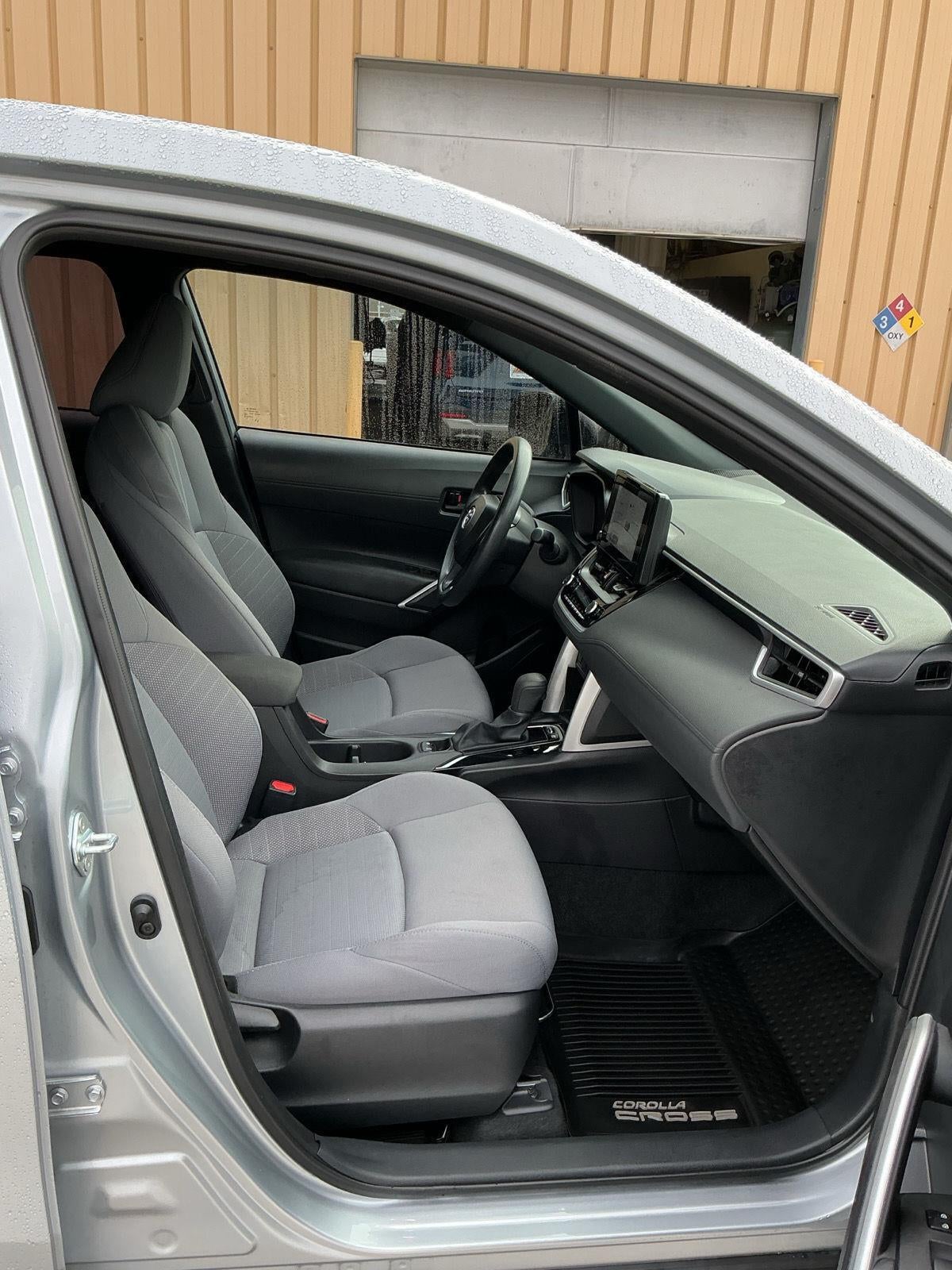 2025 Toyota COROLLA CROSS HYBRID Hybrid S