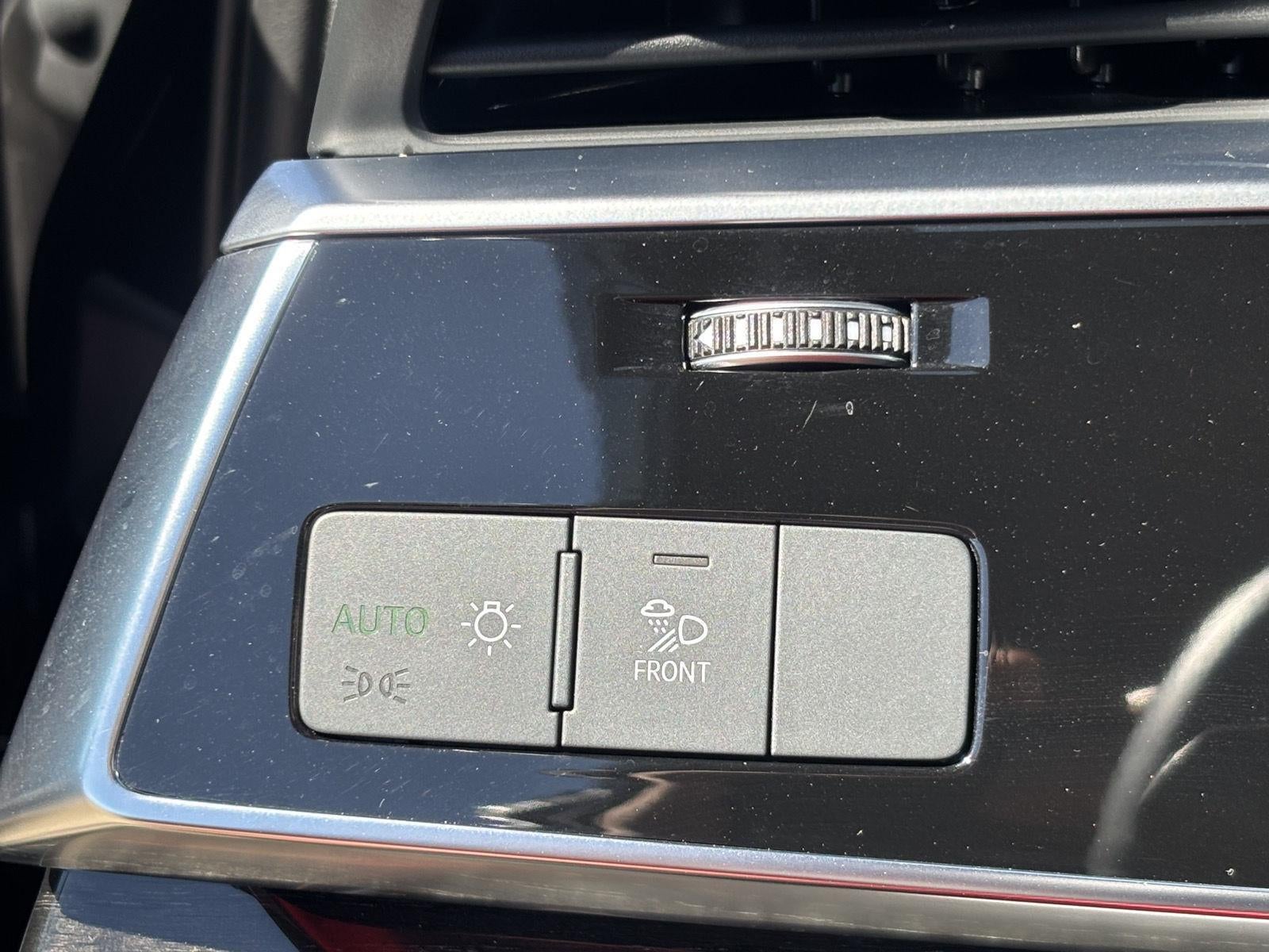 2022 Audi Q7 Premium Plus