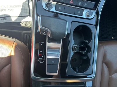 2022 Audi Q7 Premium Plus