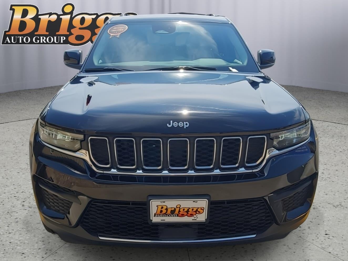 2023 Jeep Grand Cherokee Laredo