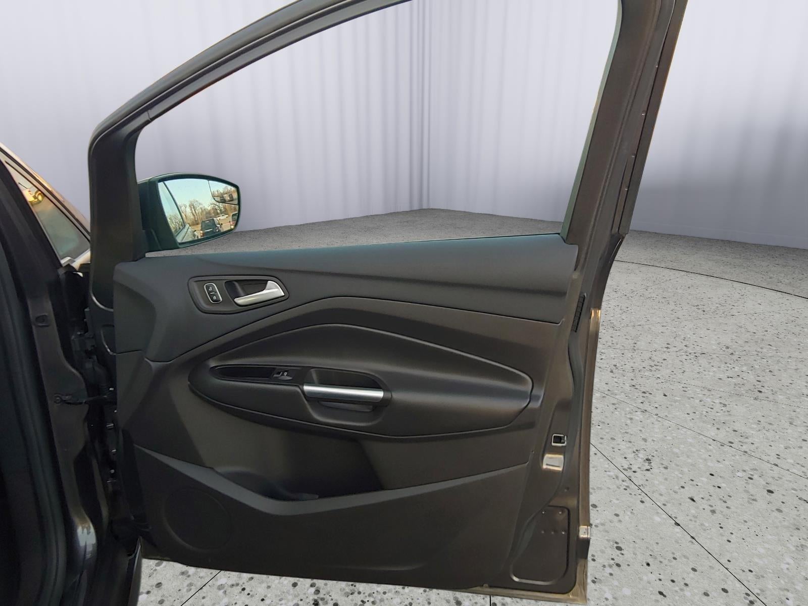 2017 Ford C-Max Hybrid SE