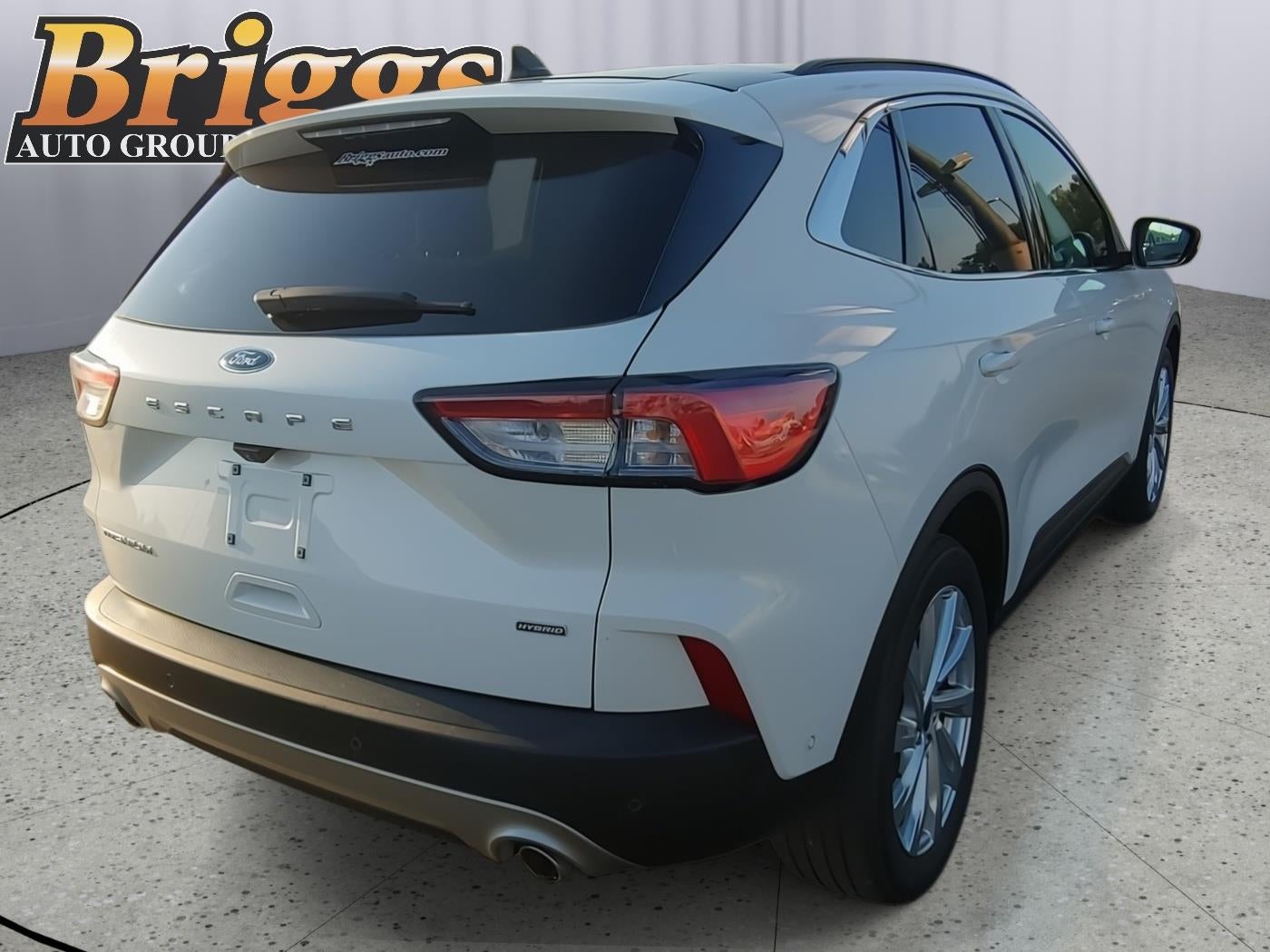 2021 Ford Escape Titanium Hybrid
