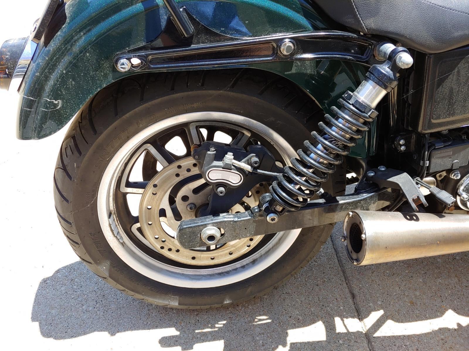 2015 HARLEY DAVIDSON DYNA GLIDE