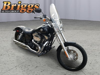 2016 HARLEY-DAVIDSON Dyna Wide Base