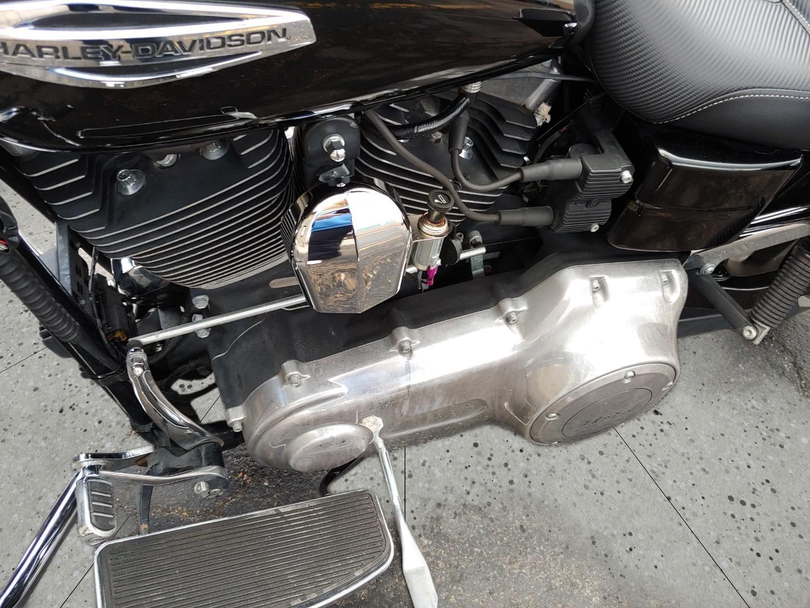 2012 HARLEY-DAVIDSON FLD-103 DYNA SWITCHBACK Base