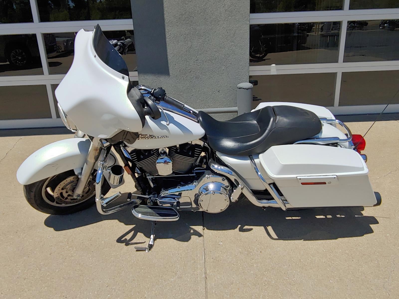 2008 HARLEY-DAVIDSON STREET GLIDE Base