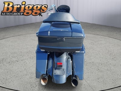 2013 HARLEY-DAVIDSON ROAD KING Base