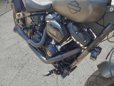 2018 HARLEY-DAVIDSON FXFBS FAT BOB Base