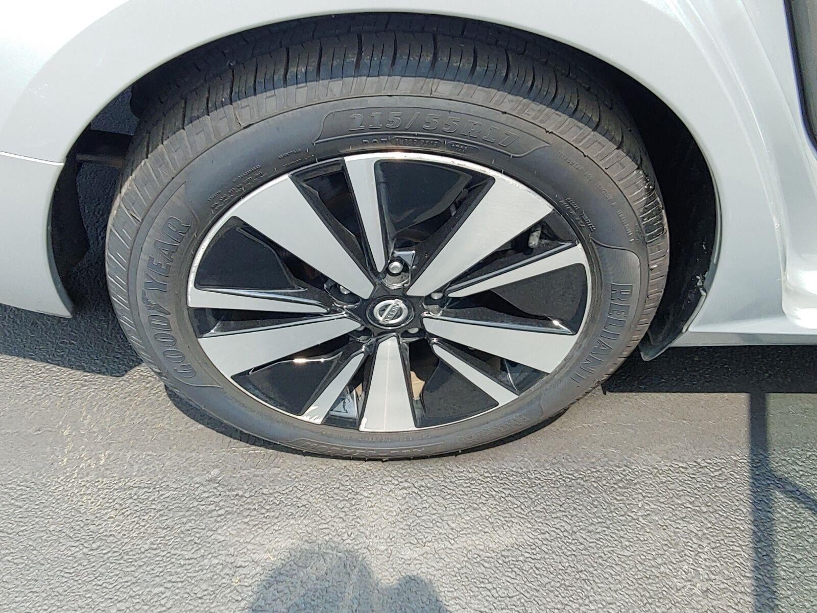 2022 Nissan Altima 2.5 SV