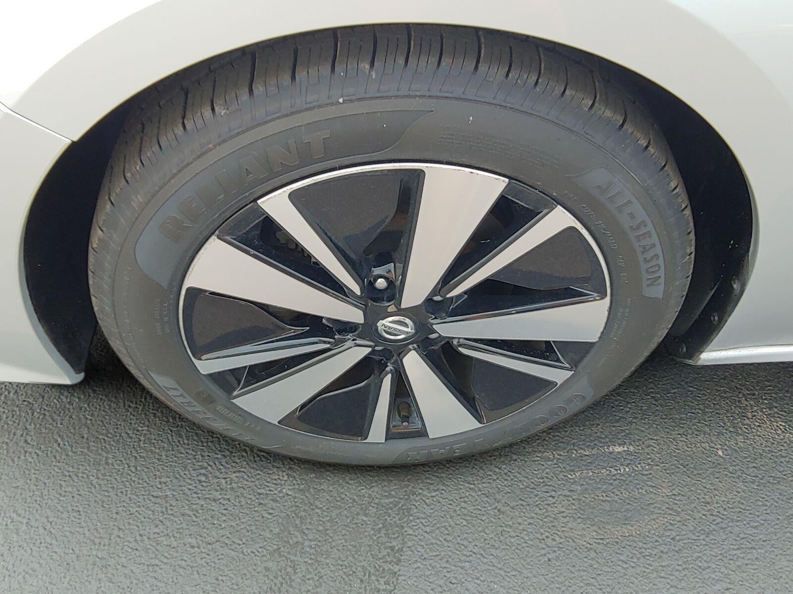 2022 Nissan Altima 2.5 SV
