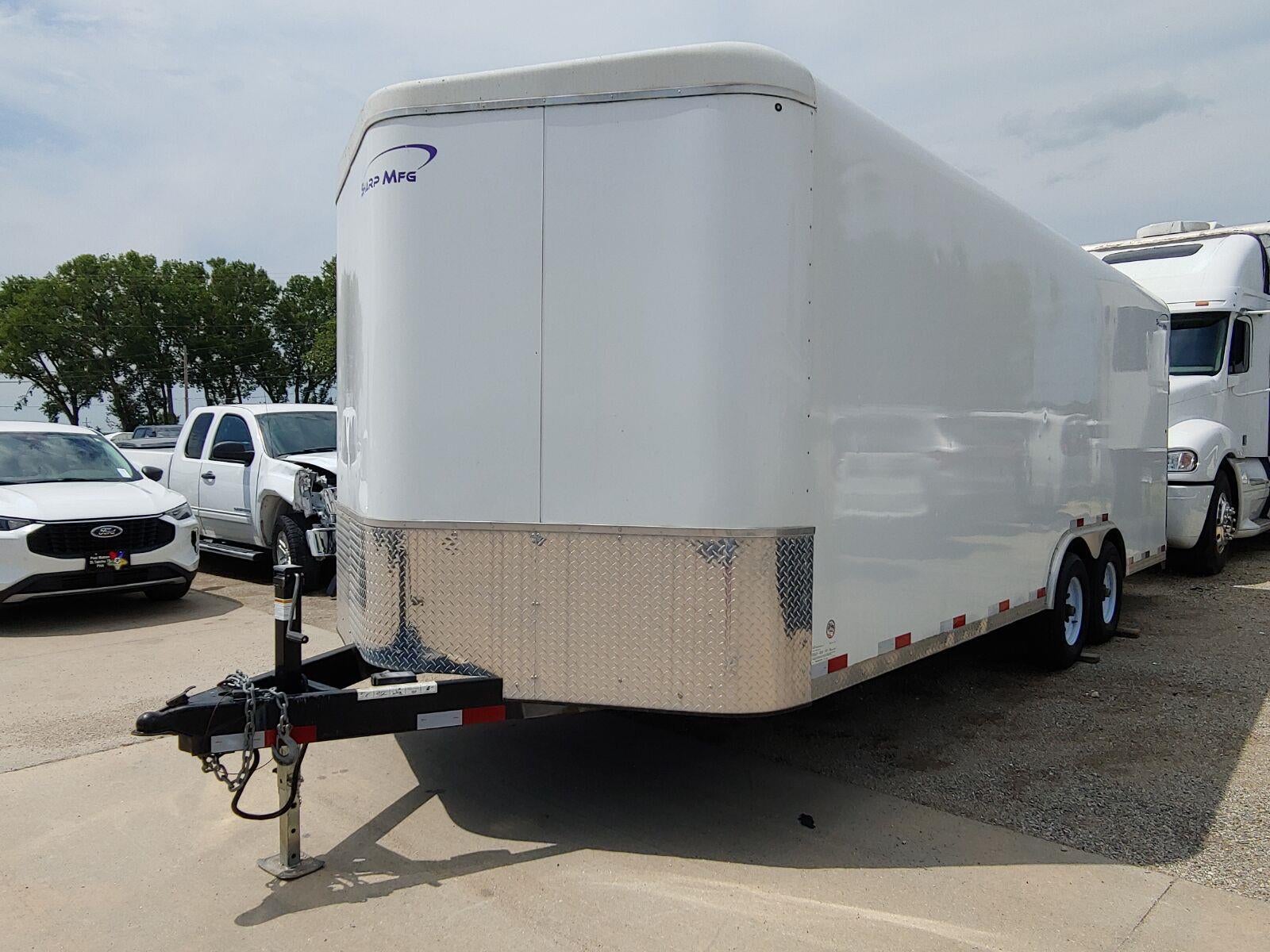 2019 TRAILER TRAILER Base