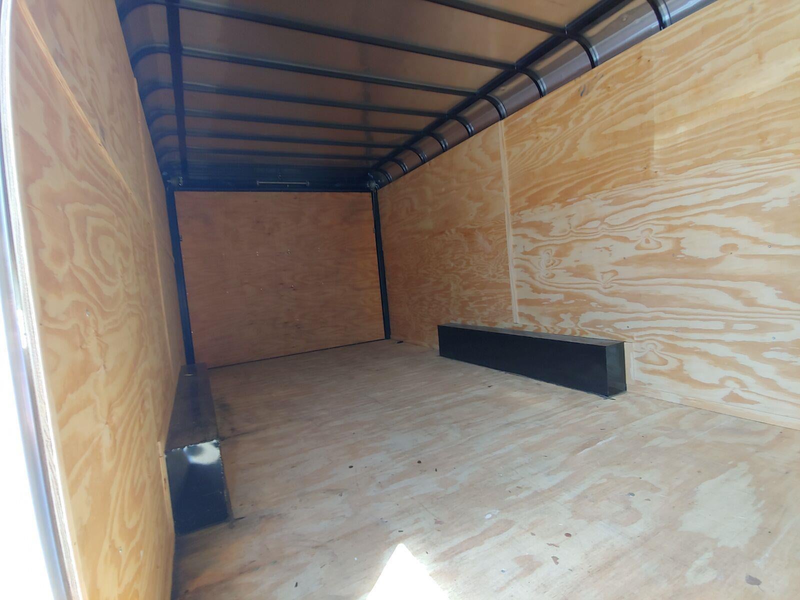 2019 TRAILER TRAILER Base