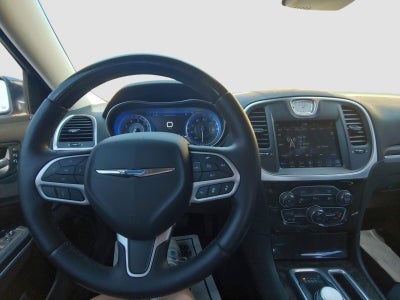 2018 Chrysler 300 Limited