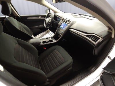 2020 Ford Fusion Hybrid SE