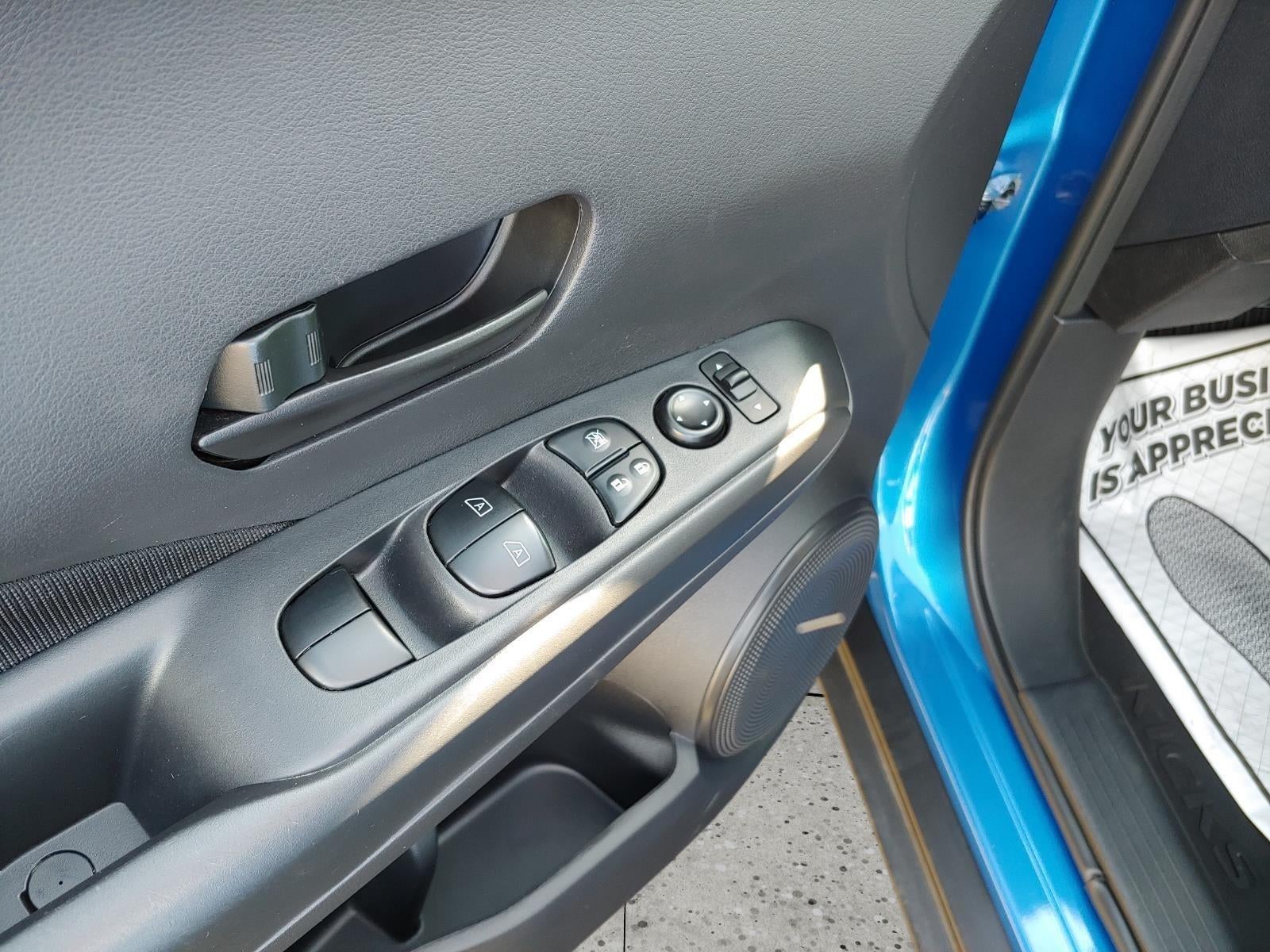 2024 Nissan Kicks S