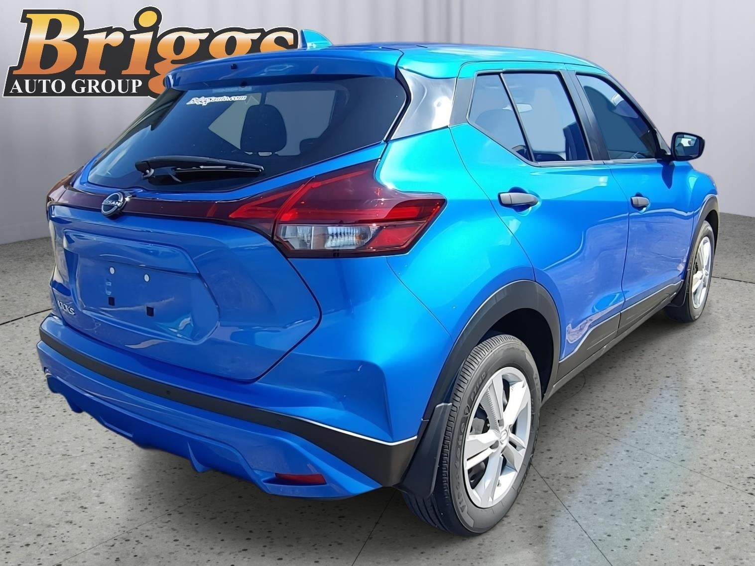 2024 Nissan Kicks S
