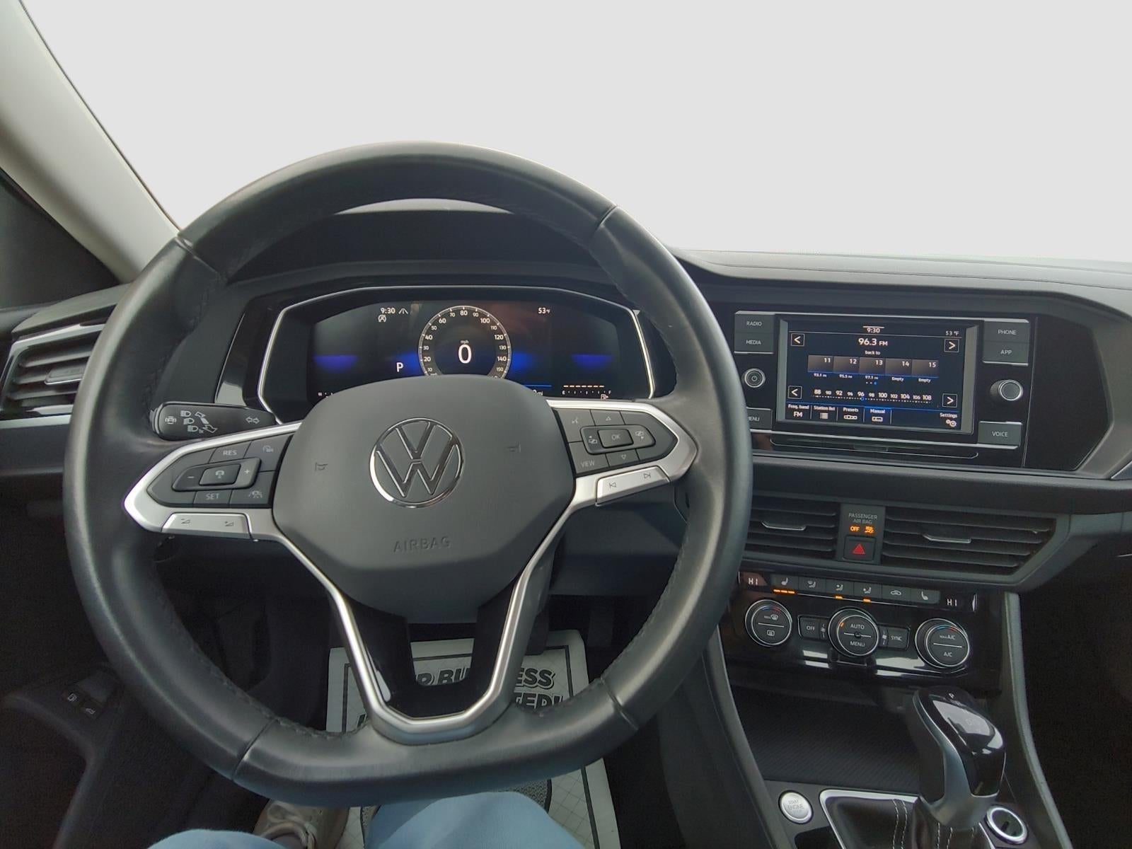 2024 Volkswagen JETTA SE