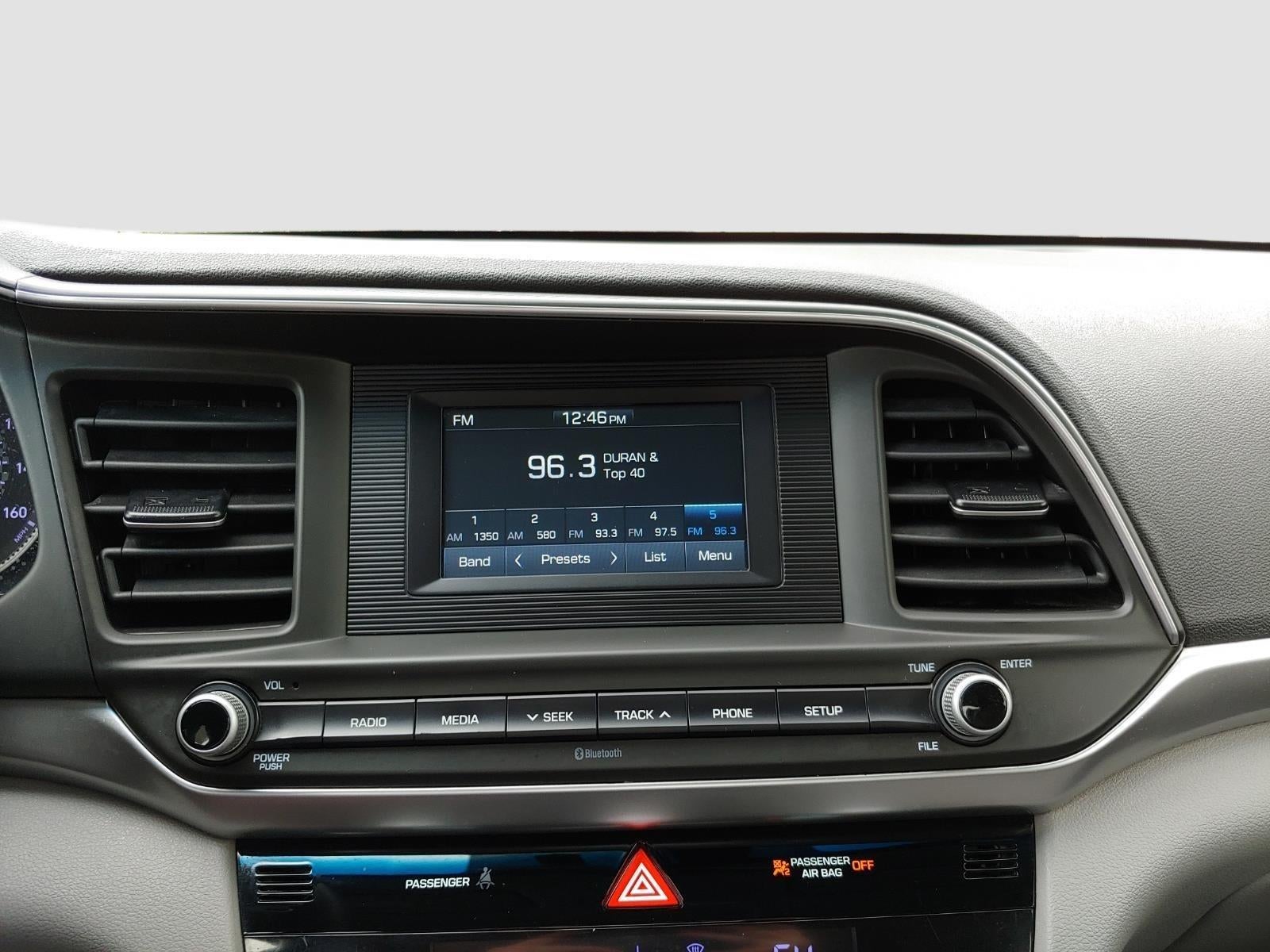 2020 Hyundai Elantra SE