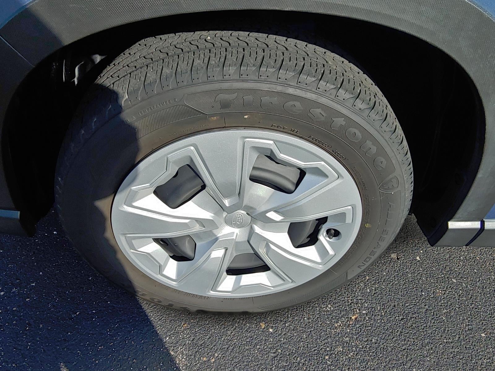 2023 Subaru Forester BASE