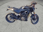 2022 HUSQVARNA SVARTPILEN 401 Base