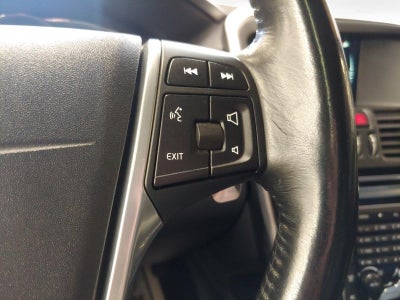 2015 Volvo XC60 T6 Platinum