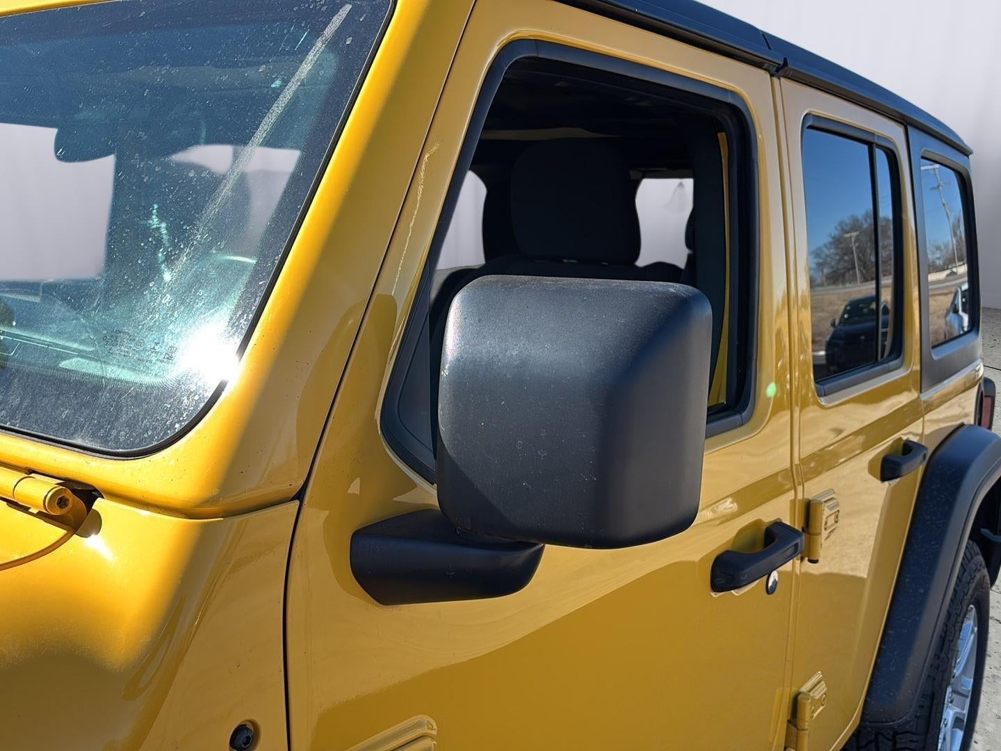 2021 Jeep WRANGLER UNLIMITED Base