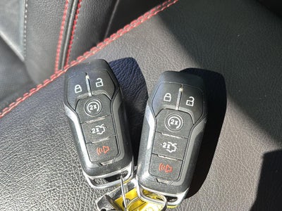 2016 Ford EXPLORER Base