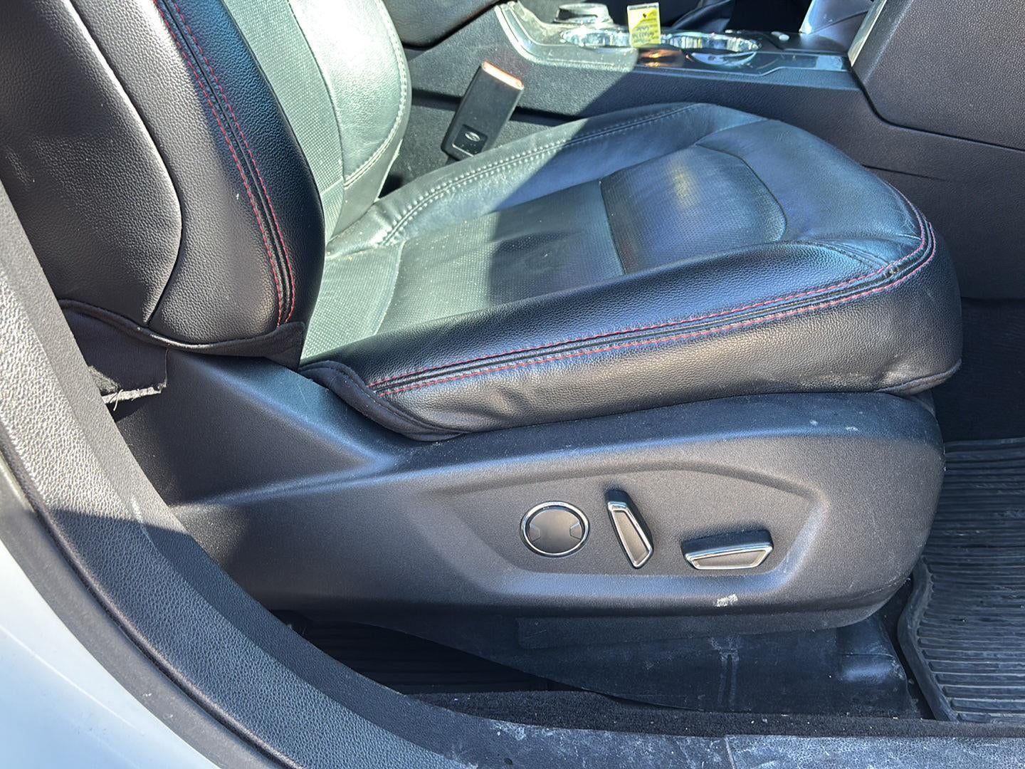 2016 Ford EXPLORER Base