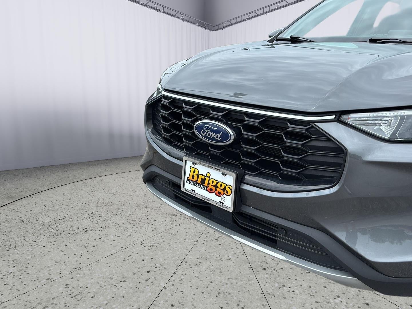 2025 Ford Escape ST-Line Select