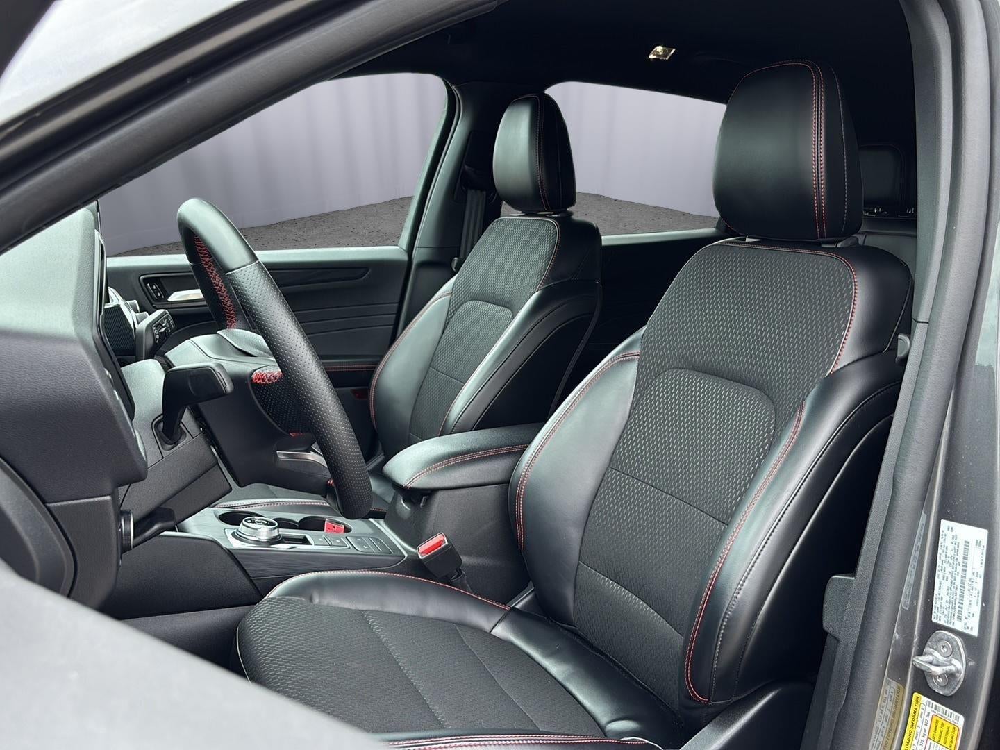 2025 Ford Escape ST-Line Select