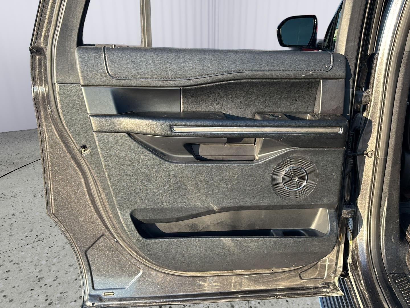 2021 Ford Expedition Max XLT