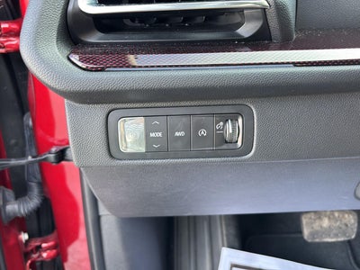 2024 Chevrolet TRAVERSE Base