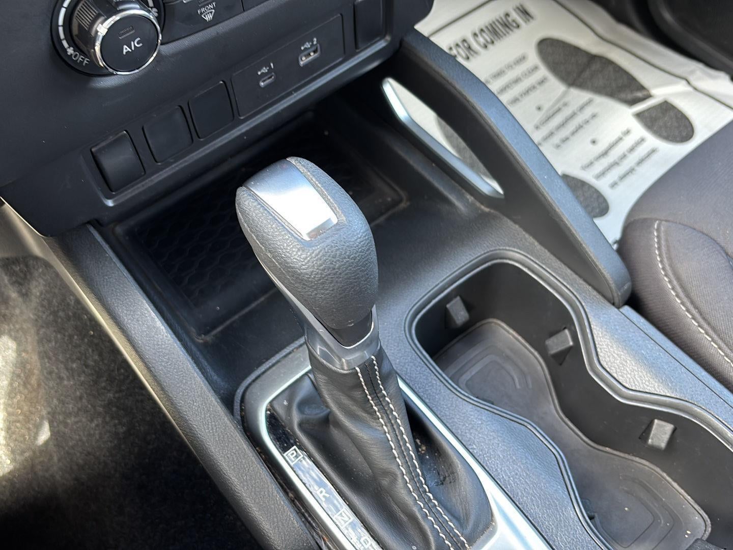 2024 Nissan Frontier SV