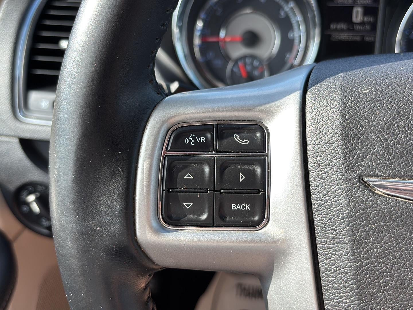 2015 Chrysler Town & Country Touring