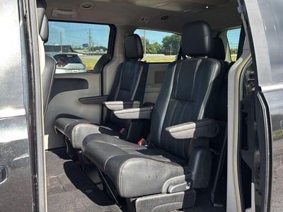 2015 Chrysler Town & Country Touring
