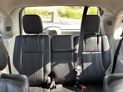 2015 Chrysler Town & Country Touring