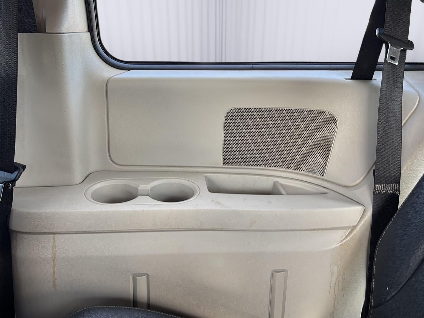 2015 Chrysler Town & Country Touring